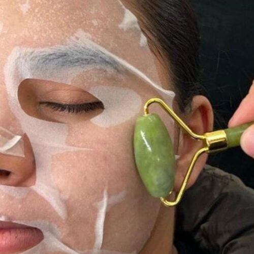Sheet mask & jade roller Sheet Mask & Jade Roller